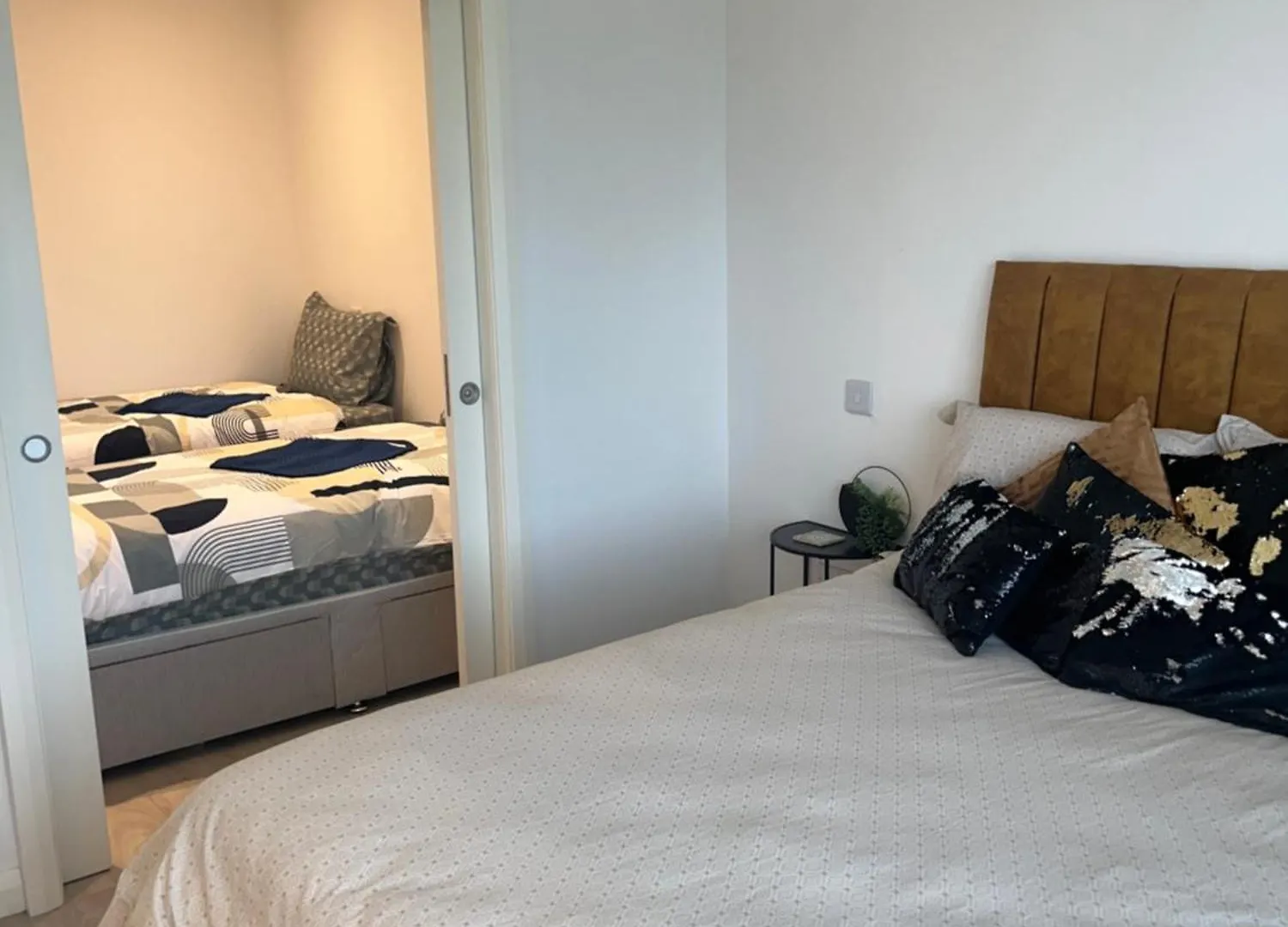 Andis Meadow Apartment Galway